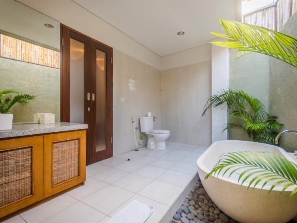 Seminyak-Villa-Alore-14-1.jpg