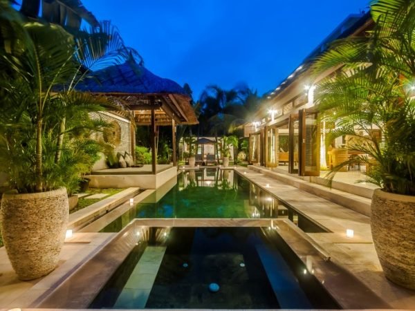 Seminyak-Villa-Damai-37.jpg