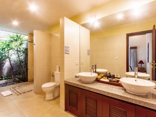 Villa-Alam-Seminyak-Bali-9417-Custom-Large-1030x687-1.jpg