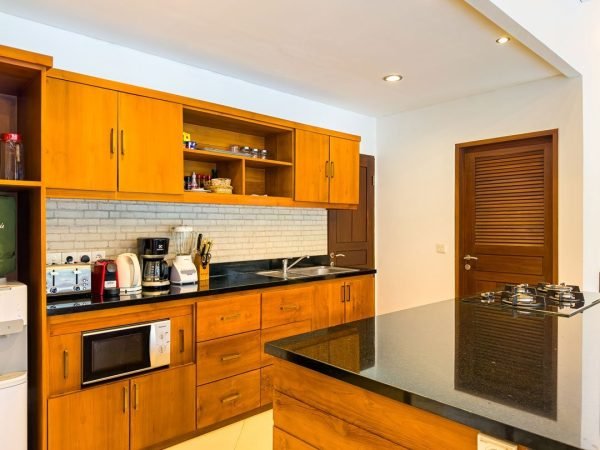 Villa Alore Kitchen (1)