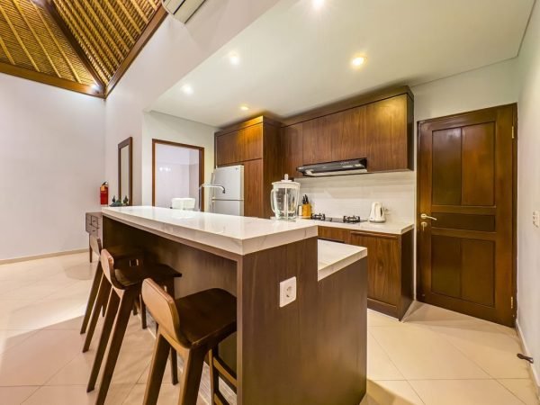 Villa Alore Kitchen (2)