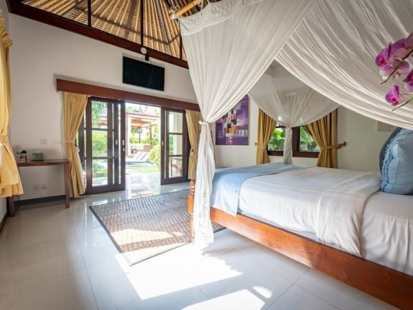 Villa-Cemara-26-bedroom1-1.jpg