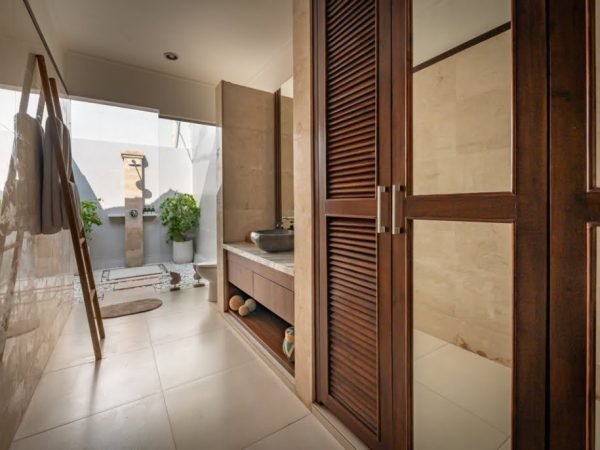 Villa-Cemara-27-bedroom-1-1.jpg