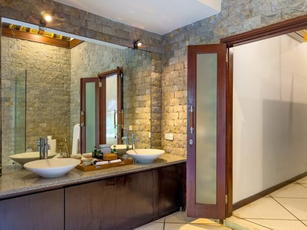 Villa-Cinta-Bedroom-2-3-1.jpg