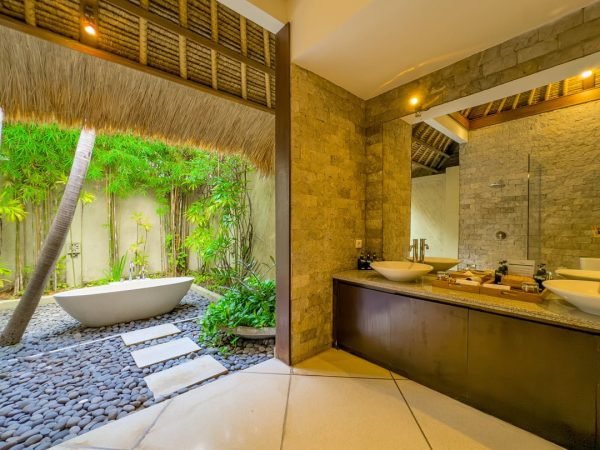 Villa-Cinta-Bedroom-2-4-1.jpg