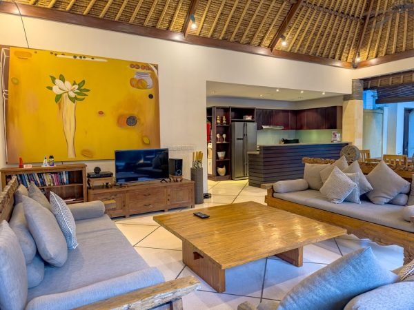 Villa-Cinta-Living-Room-3-1.jpg