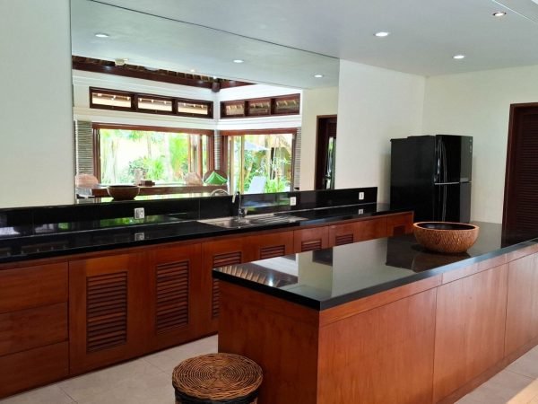 Villa-Damai-Kitchen-2-scaled-1.jpg