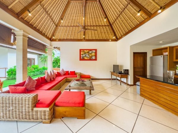 Villa-Darma-Livingroom-3-1030x773-1-1.jpg