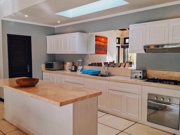Villa Gembira Kitchen (2)