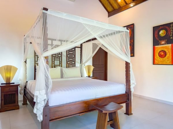 Villa-Ginger-Bedroom2-1-1.jpg
