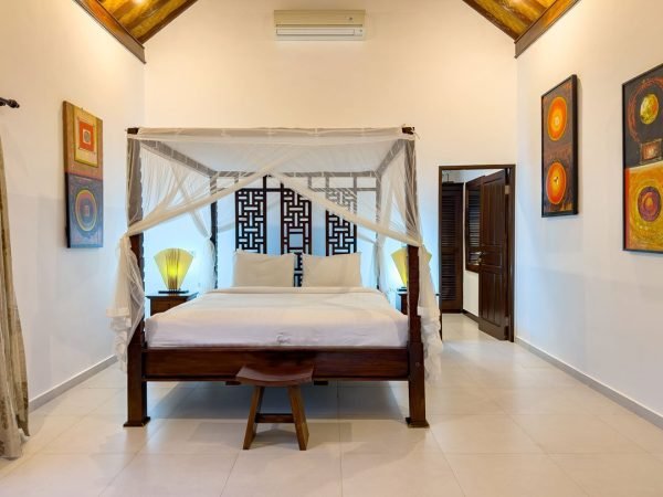 Villa-Ginger-Bedroom2-2-1.jpg