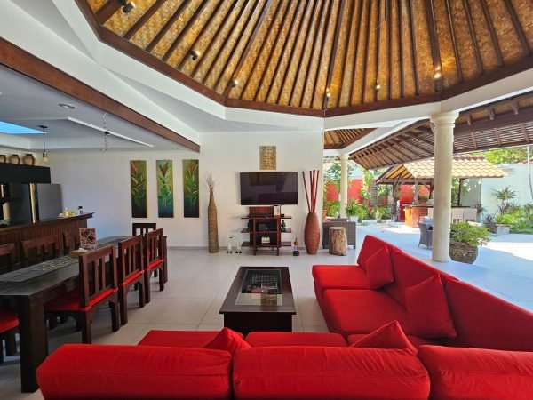 Villa-Ginger-Livingroom-new-1-scaled-1.jpg