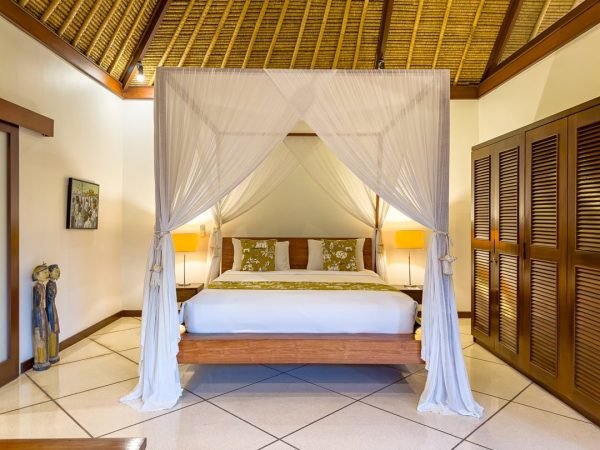 Villa-Intan-Bedroom-1-1.jpg