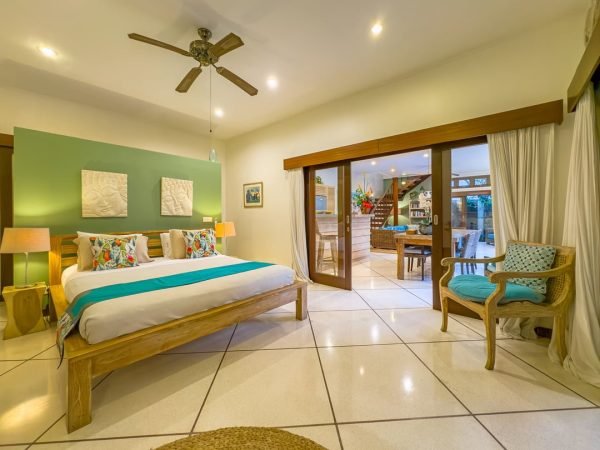 Villa-Intan-Bedroom-2-2-1.jpg