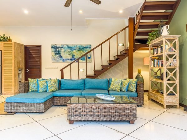 Villa-Intan-Indoor-Livingroom-1-1.jpg