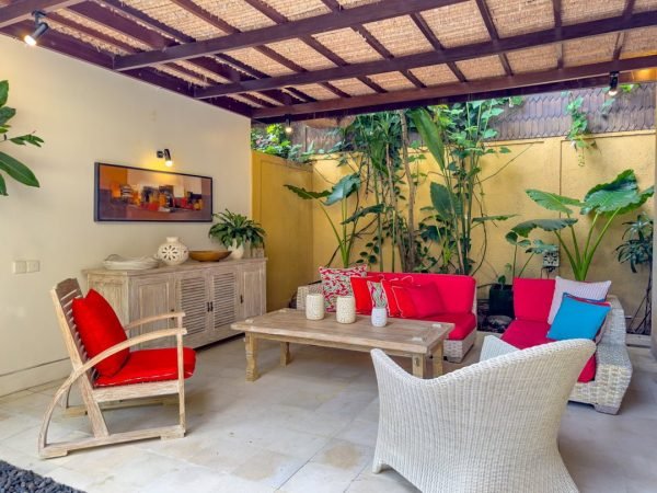 Villa-Intan-Outdoor-Livingroom-1-1.jpg