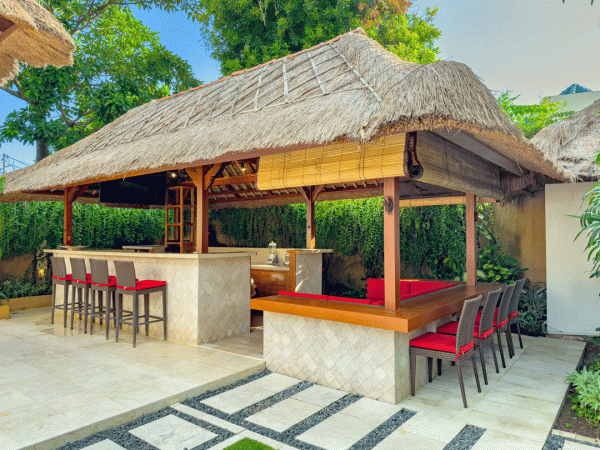 Villa-Jaclan-Kitchen-1-1.gif