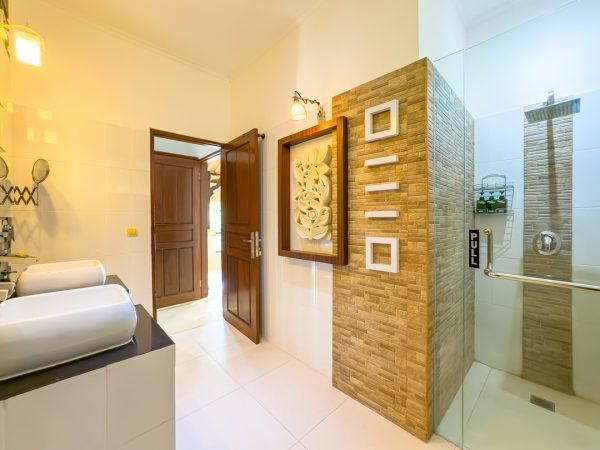 Villa-Krisna-Bedroom1-4.jpg