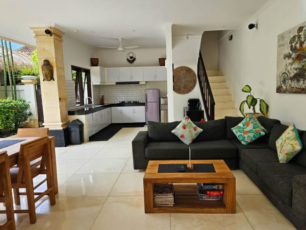 Villa Krisna Living (2)