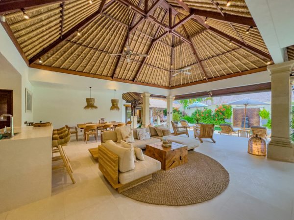 Villa-Olive-Living-Room-5-1.jpg