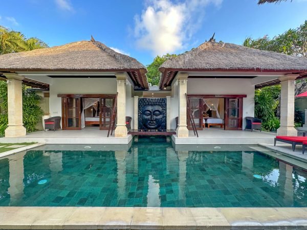 Villa-Rama-2br-pool-view-seminyak.jpg