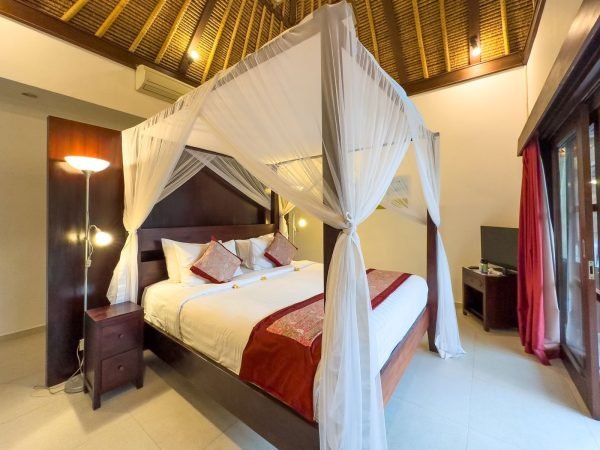 Villa-Rama-Bedroom-1-3.jpg