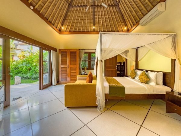 Villa-Santai-Bedroom-1-2-1.jpg