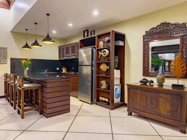 Villa-Santai-Kitchen-2-1.jpg