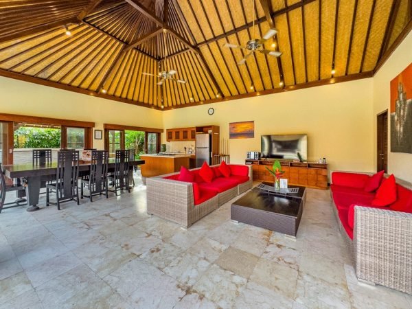 Villa-Santi-Living-Room-1.jpg