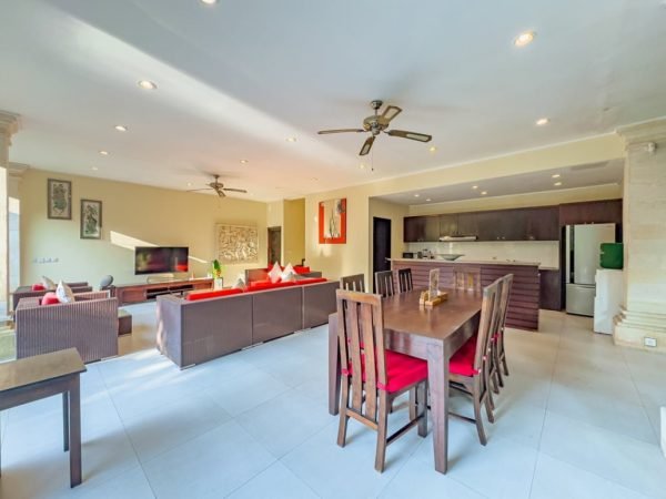 Villa-Tresna-Living-room-3-1030x773-1-1.jpg