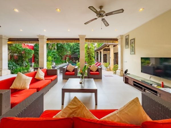 Villa-Tresna-Living-room-5-1030x773-1-1.jpg