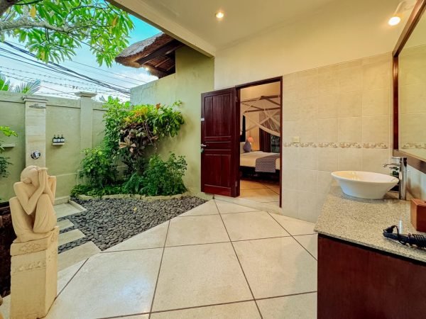 Villa-kebun-BEdroom-3-4-1.jpg